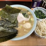 千葉家 - ワケあってラーメンは『SP』チャーシュー海苔たまご