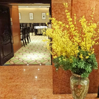 南国酒家 原宿本店 - お部屋への導入部