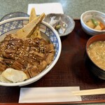 喜界 - 煮穴子丼