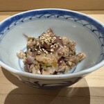 鮨 美幸 - 蛍烏賊の小丼、この時期には必ず出て来る一品
