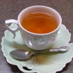 KENYA - ざくろ茶です。めずらしいお茶です。なかなかおいしかった。