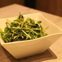 うしごろバンビーナ 渋谷店 - ■「スプラウトサラダ」