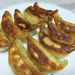 餃子の馬渡 - 焼きなおして・・・いただきま～す♪