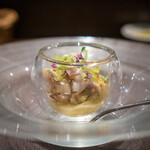 Luna e Gatto - つぶ貝、ミルガイ、北寄貝、ハマグリ、ホタテ、 うるいの冷製パスタ