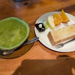 果実香 - 生メロンジュースのモーニング