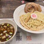 味縁 - 絶品つめ麺は外せません