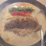 スリランカカレー ウダーナ&シャーニカ - 