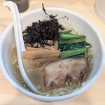 らーめん 鶏の一 - 塩ラーメン