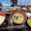 炭火焼干物定食 しんぱち食堂 人形町店