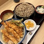 天丼てんや 羽田空港第2ターミナル店 - 