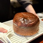 蒼 - シェフが試行錯誤する様子がインスタにもアップされていましたが、それがこのブリオッシュ！