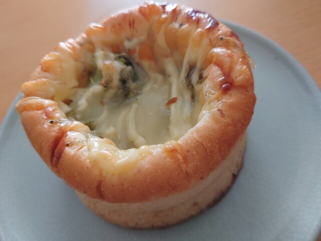 ぱんや こてつ - 美田園（パン）の写真