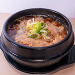 宴会焼肉 仁と肉 - コムタンスープ