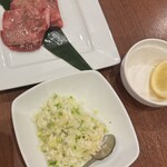 焼肉冷麺やまなか家 - 