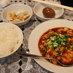 天府舫 - 麻婆豆腐定食（800円）
