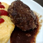 タツヤ食堂 - アツアツハンバーグ