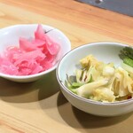 葵 - 紅生姜とお漬物