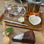 アトラーレカフェ - 料理写真:ガトーショコラ