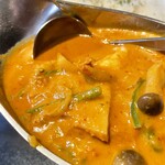 カルダモン． - 