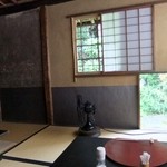 吉祥庵 - 座敷の店内