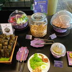 Royal Orchid Lounge - 