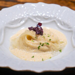 肉割烹 上 - 唐墨のクリームパスタ