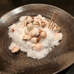 割烹 小林 - 塩炒り銀杏 980円