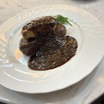 赤白 - フォアグラのせの肉