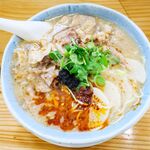 永明中華そば店 - 蘭州牛肉麺風牛すじ塩中華そば（牛すじ増し）