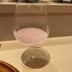 銀座 しのはら - 鮮やかなピンク