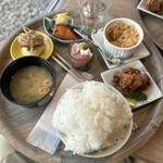 東川ミーツ - 5品盛り