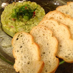 クロッキオ - カニとアボカドのタルタル