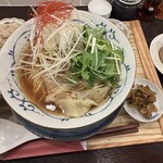 円屋 - 