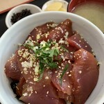 まるろ - カツオ丼