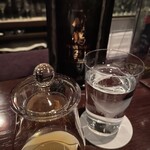 モモタ バー - 竹鶴25年が余市20年より安くなる不思議