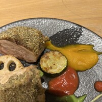 Tsuchi 農園野菜とチーズ料理 - 