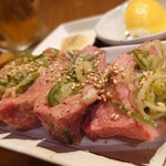 カウンター焼肉かるび - 厚切り上タン