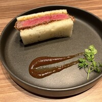 焼肉うしごろ 新宿三丁目店 - 