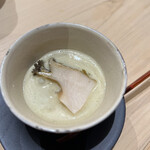 鮨 心 by 宮川 ニセコ店 - 鮑の肝リゾット鮨