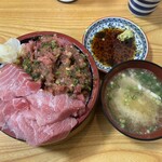 大和水産 - 全貌