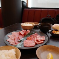 焼肉うしごろ 銀座並木通り店 - 