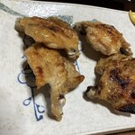 居酒屋 天売 - 手羽先(4本)