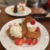カフェ＆ブックス ビブリオテーク 大阪・梅田