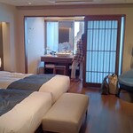 食べるお宿 浜の湯 - ベッドサイド！