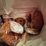 ポンパドウル - 紙袋の中身　こんな感じです