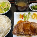 炭焼きびすとろ 肉たらし - 