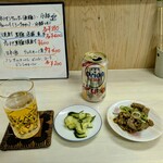 tell me キッチン - きゅうり酢漬け　牛スジ肉どて焼き　オリオン缶ビール
