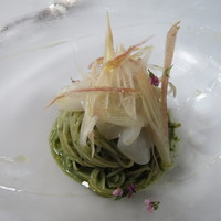 RESTAURANT DAZZLE - 冷製パスタ（＋500円）大葉のジェノベーゼ風　ミョウガ添え