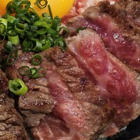 馬刺しと焼き鳥 グルマン三年坂 - 