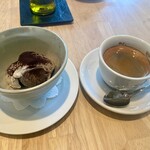 モルソー - プチデザートとコーヒー